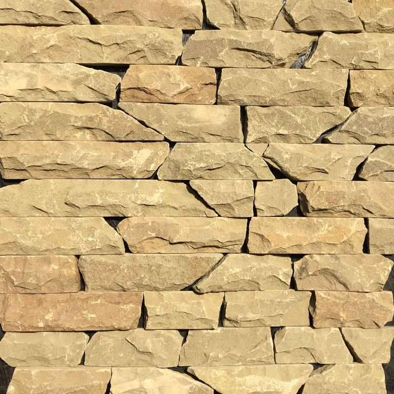 Луганський піщаник оливковий не торцьований зі сколом 5 (см)