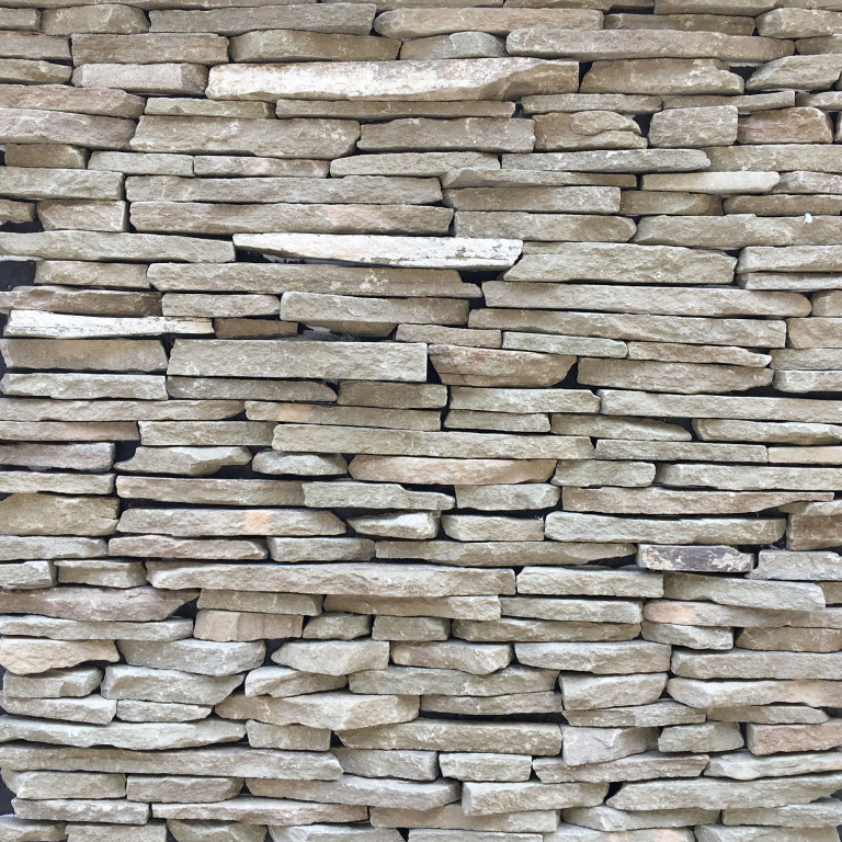 Луганський пісковик оливковий торець