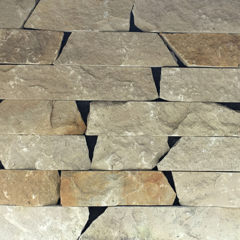 Карпатський піщаник білий не торцьований 7,5 (см)