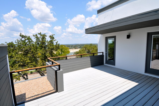 contemporary-deck.jpg
